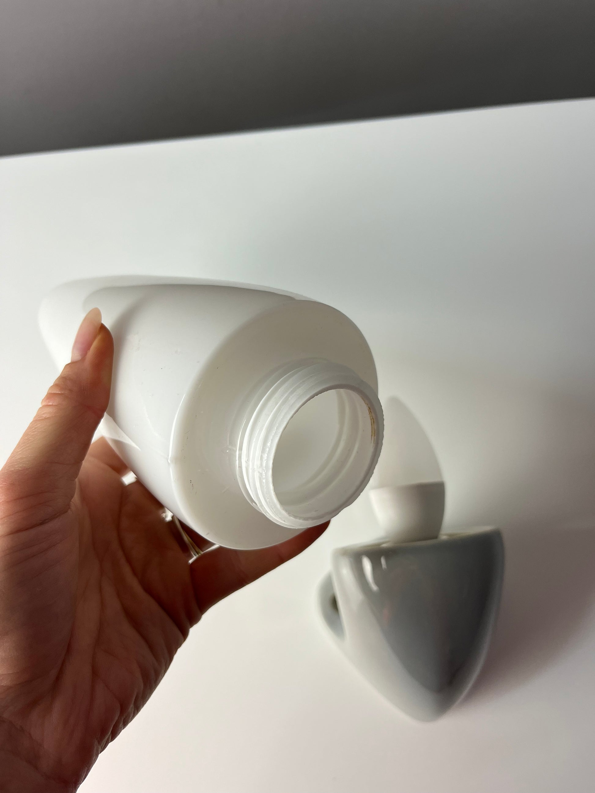 Wandlampe Modell 6035 hellgrau von Sigvard Bernadotte für Ifö