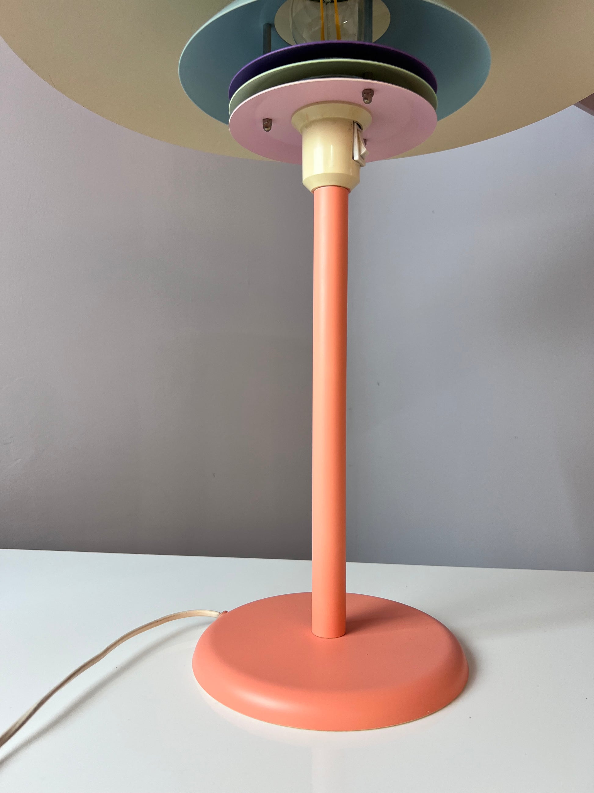 Tischlampe neu lackiert peach gelb
