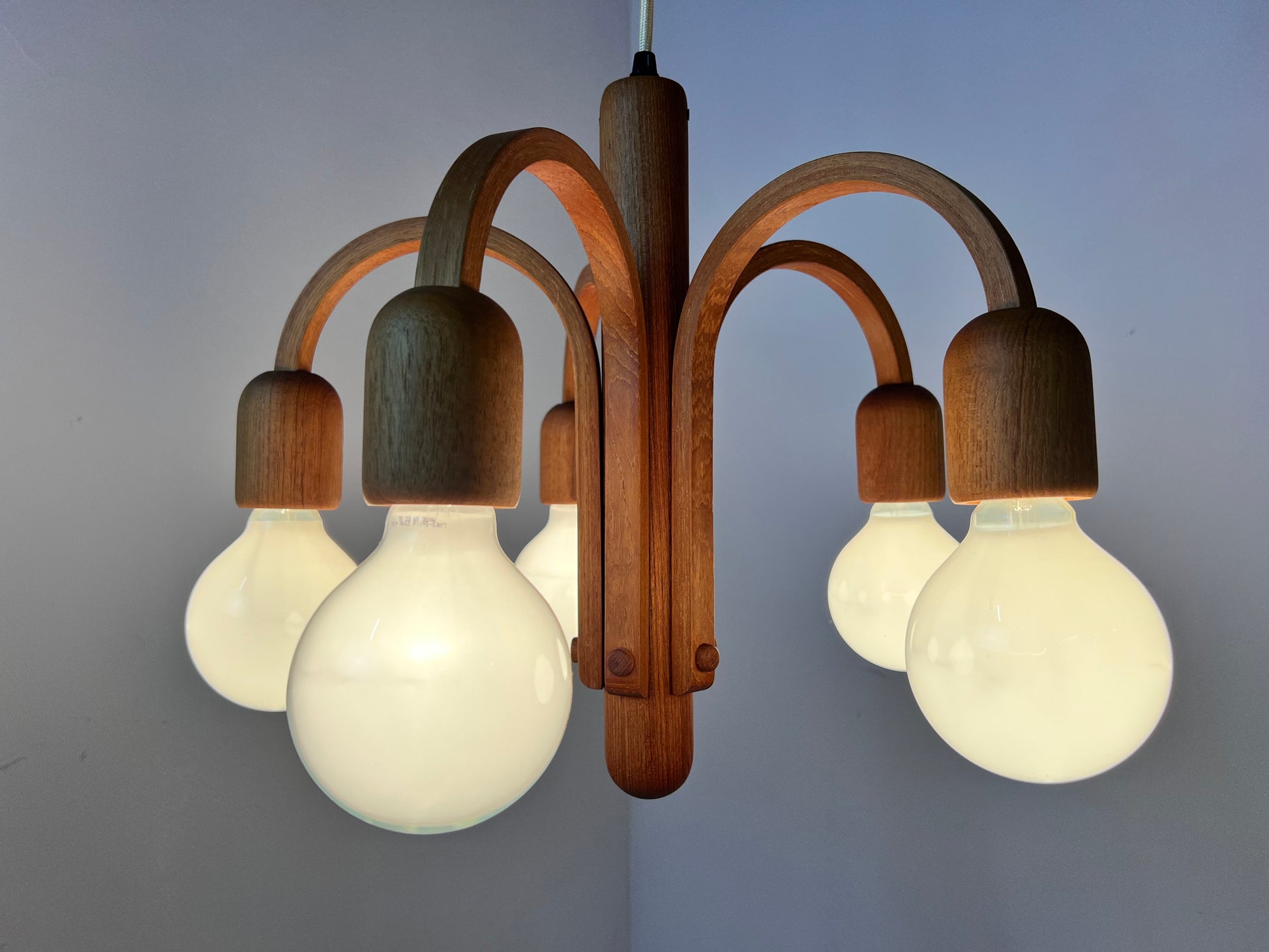 Kronleuchter Teak von DOMUS