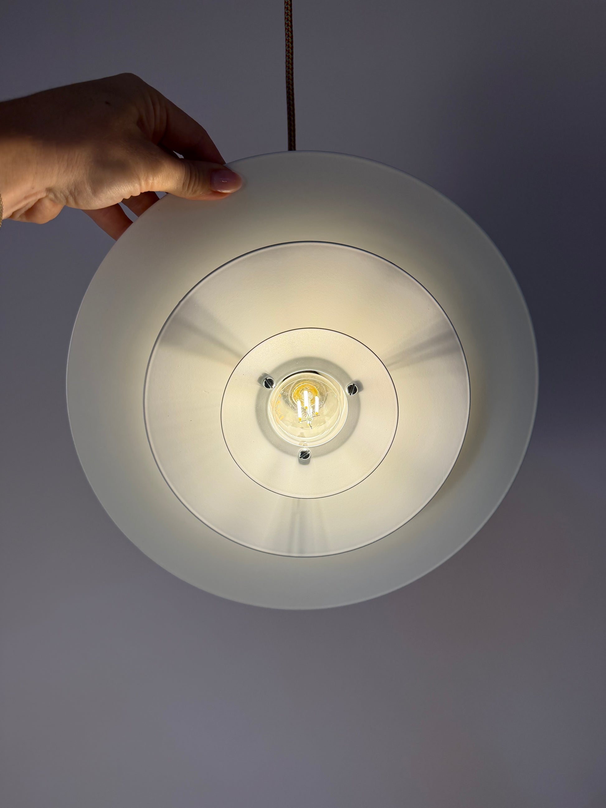 Lamellenlampe weiß aus Dänemark