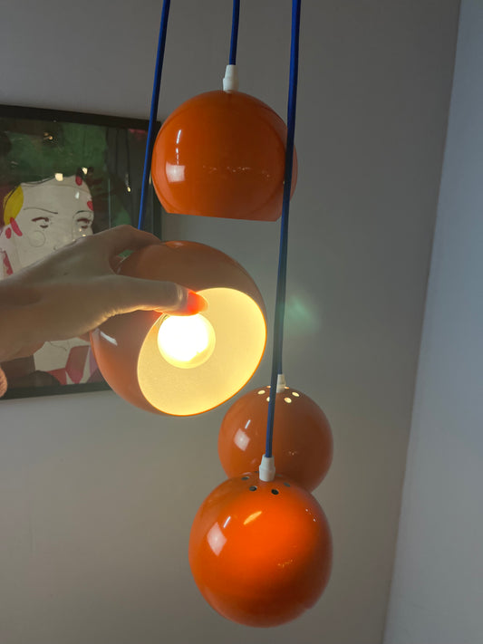 Kugellampe neu lackiert orange aus Dänemark