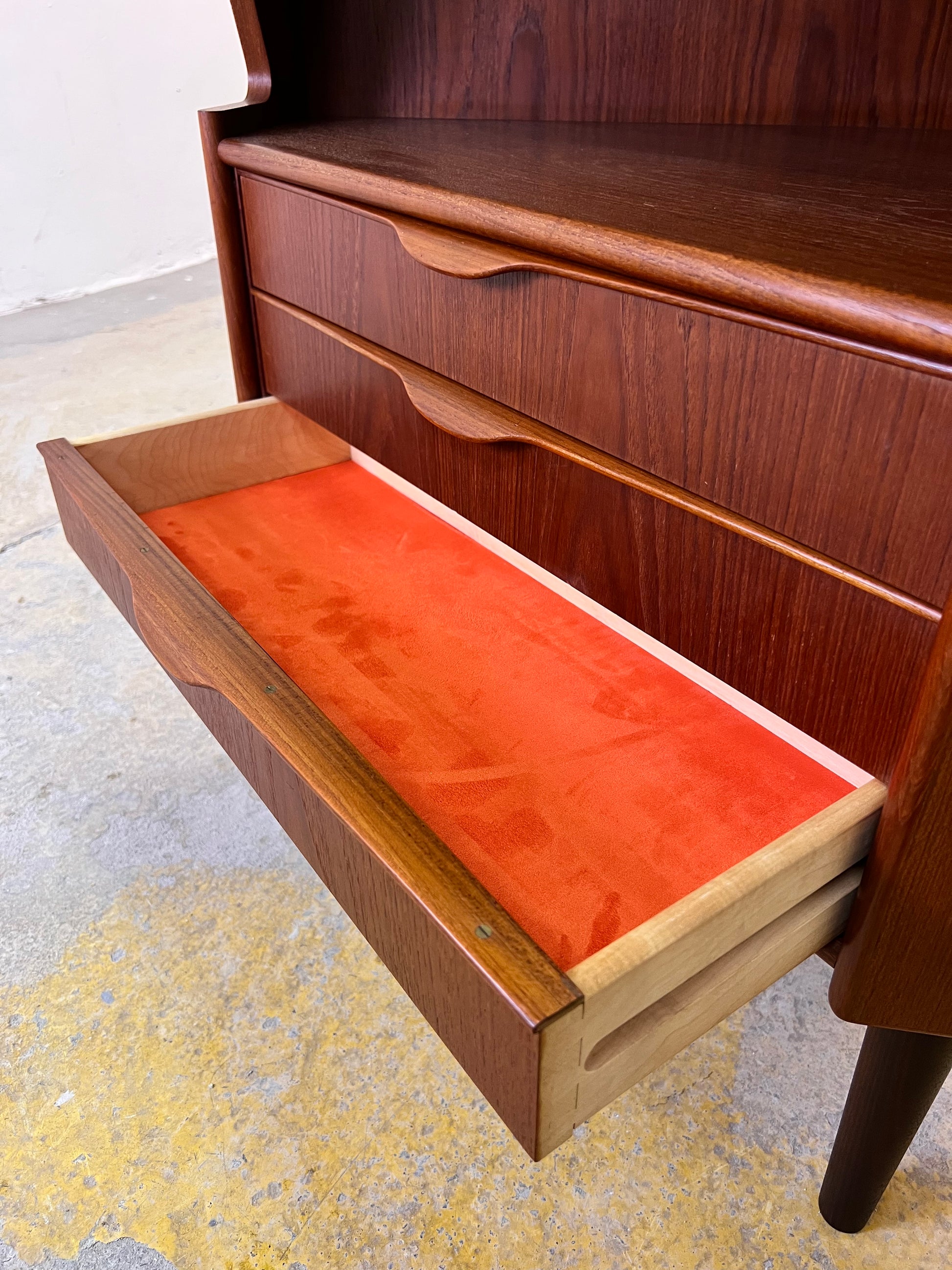 Eckschrank Teak mit Minibar aus Dänemark
