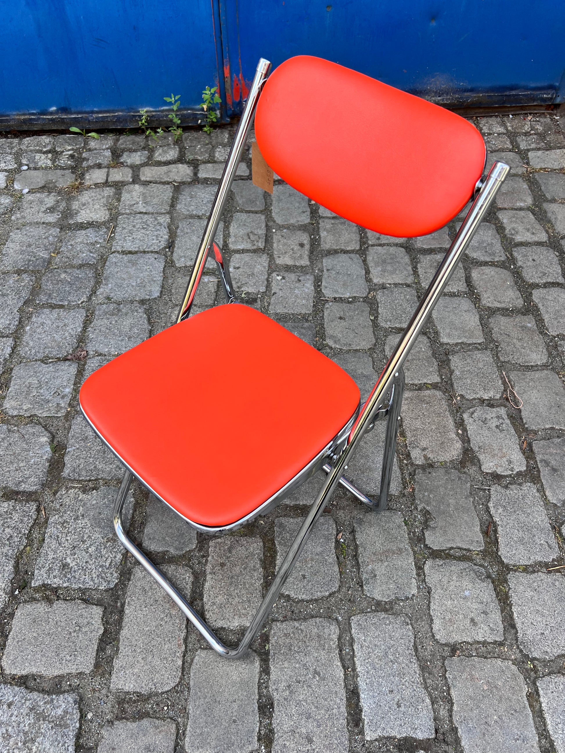 Klappstuhl rot Chrom von Camel Steel Products