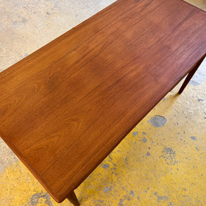 Schreibtisch Teak von „Kvalitet, Form & Funktion“ Dänemark
