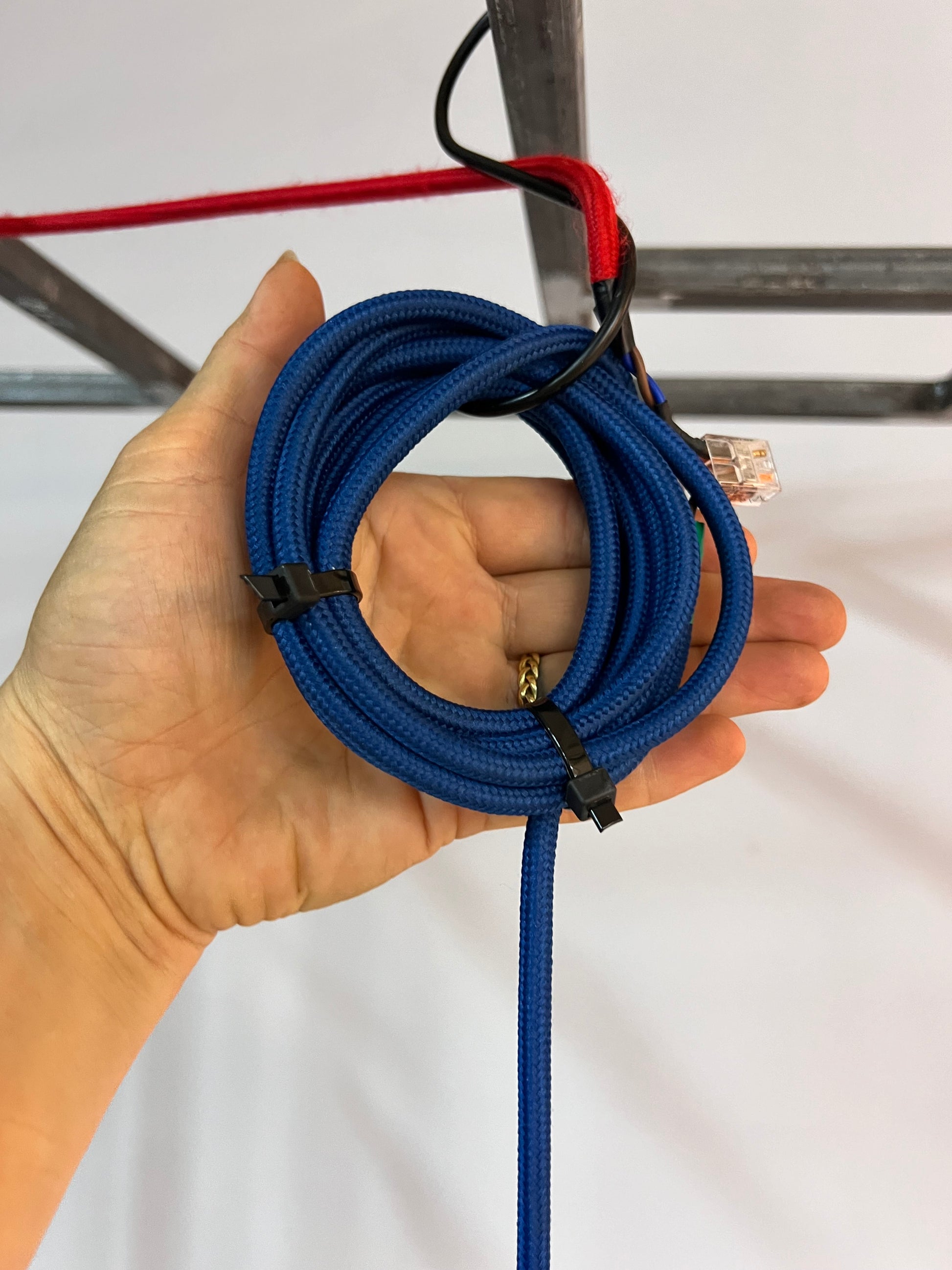 Lamellenlampe PH5 weiß blau von Poul Henningsen für Louis Poulsen