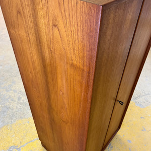 Kleiderschrank Typ 2994 Teak von rt Möbel