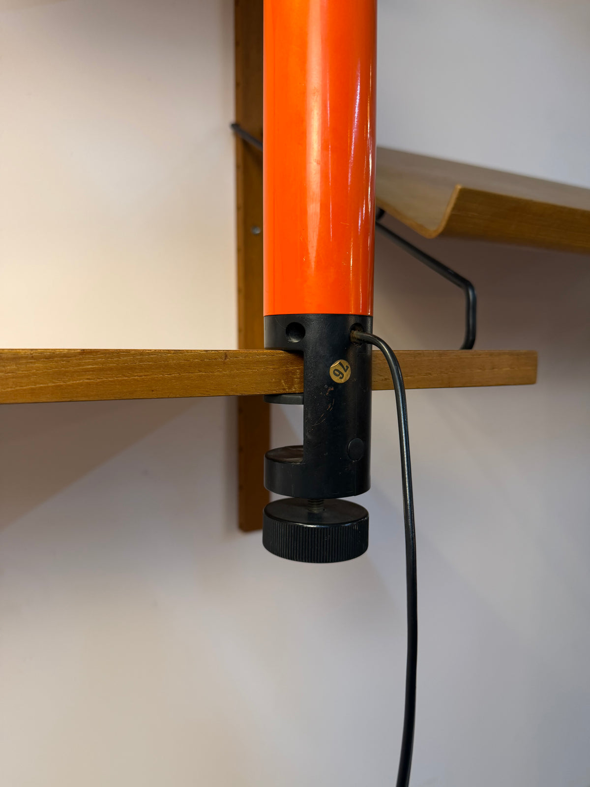 Klemmlampe orange schwarz aus Dänemark