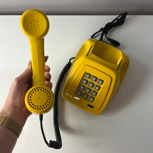 Telefon Modell 73 D gelb von Kirk