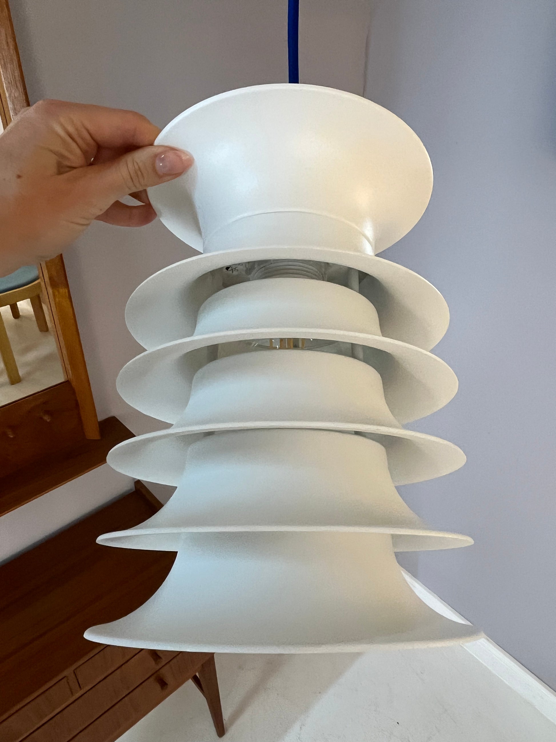 Lamellenlampe Strini weiß Kunststoff