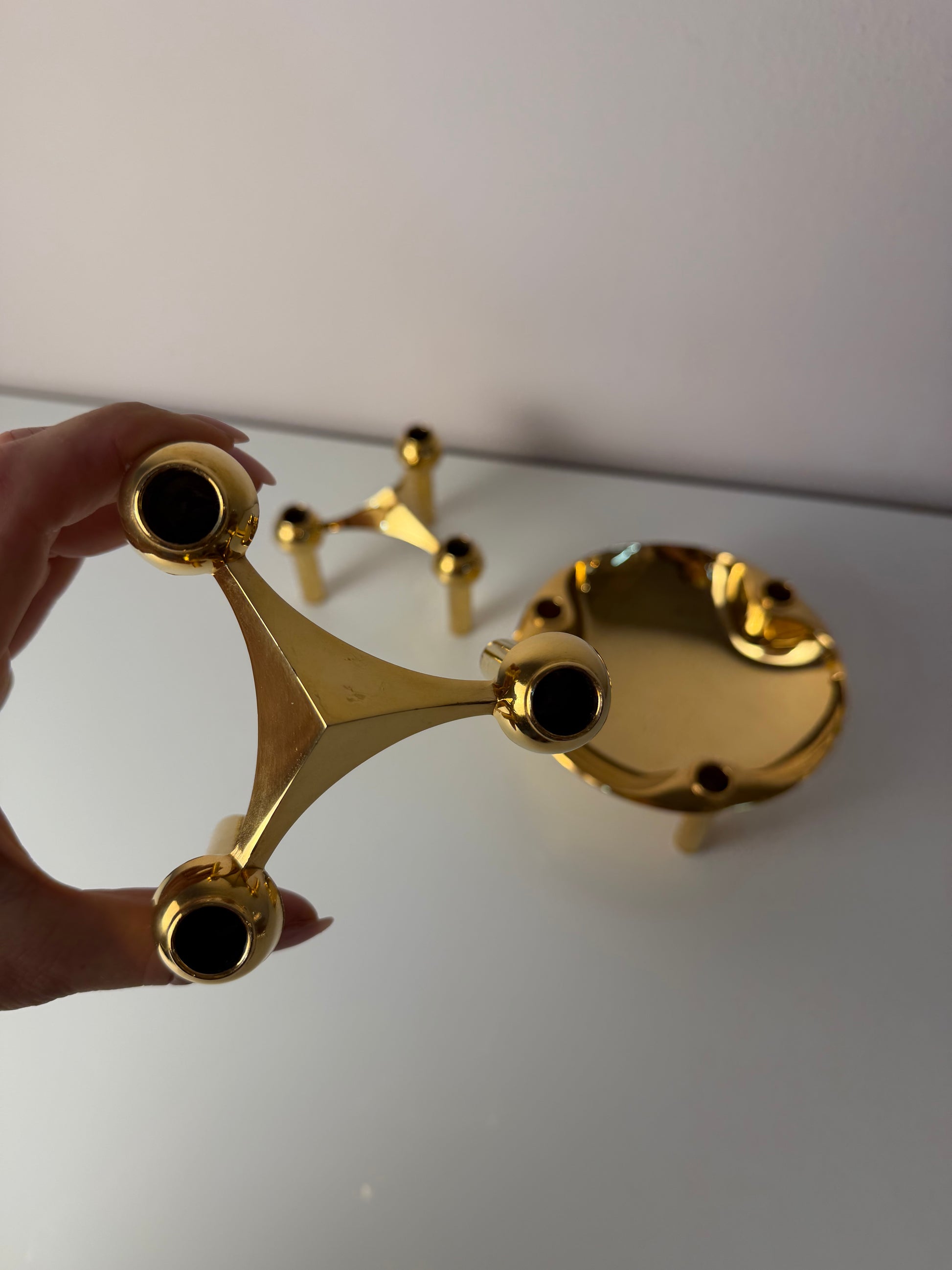 Set: 2 Kerzenständer und 1 Schale gold von Stoff & Nagel