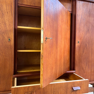 Highboard Teak aus Dänemark