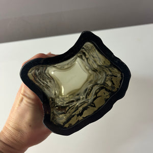 Bark Vase grau Glas von Margit Brandt