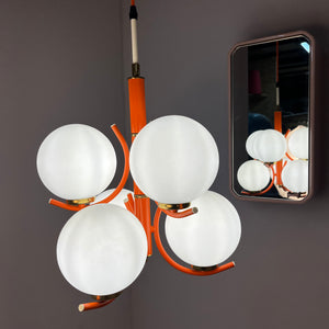 Kronleuchter weiß orange von Richard Essig