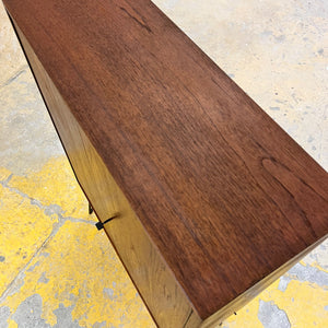 Regal Teak mit Schloss & Türen aus Dänemark