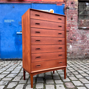 Kommode Teak mit 7 Schubladen aus Dänemark