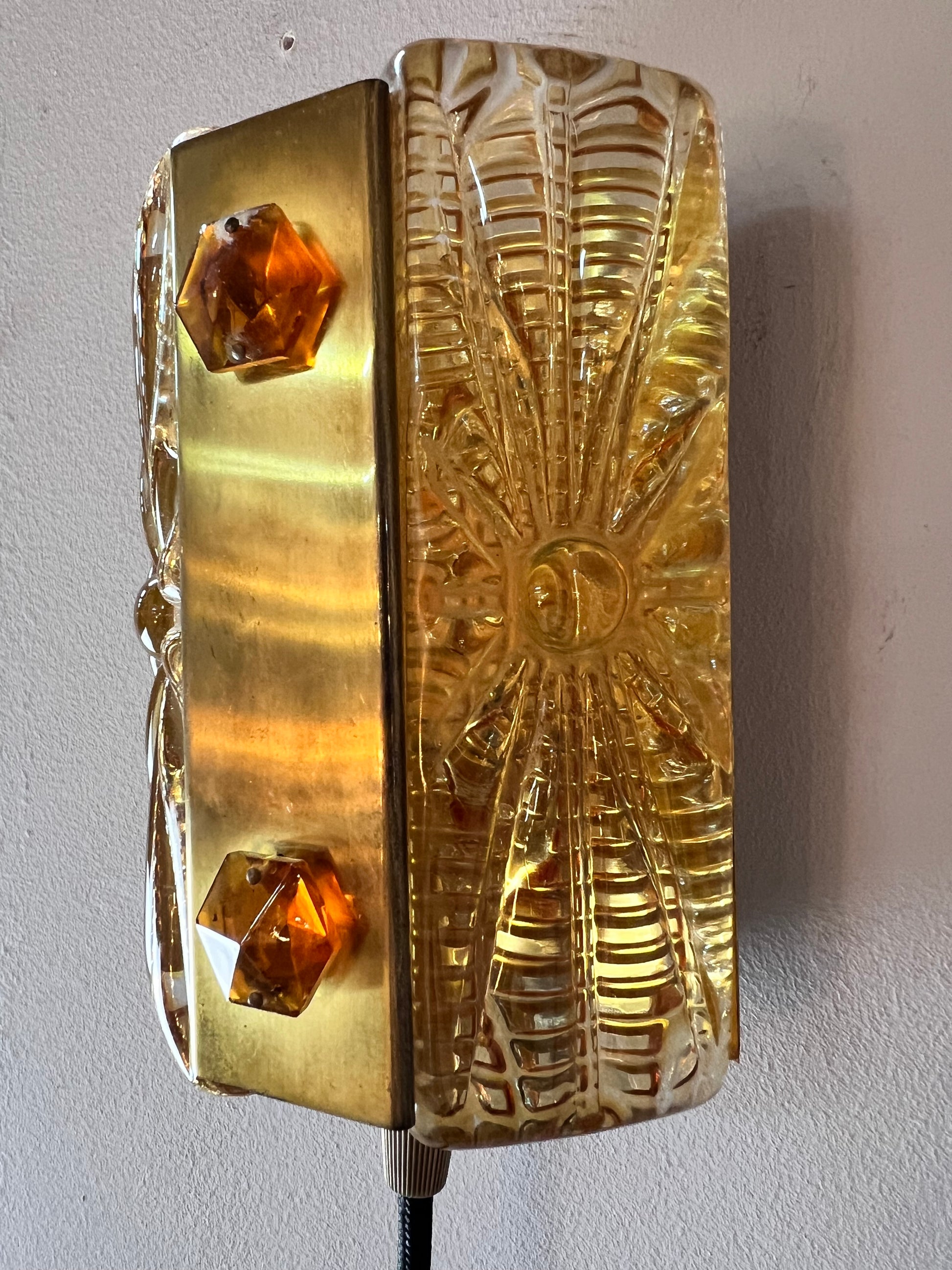 Wandlampe Glas Messing von Vitrika