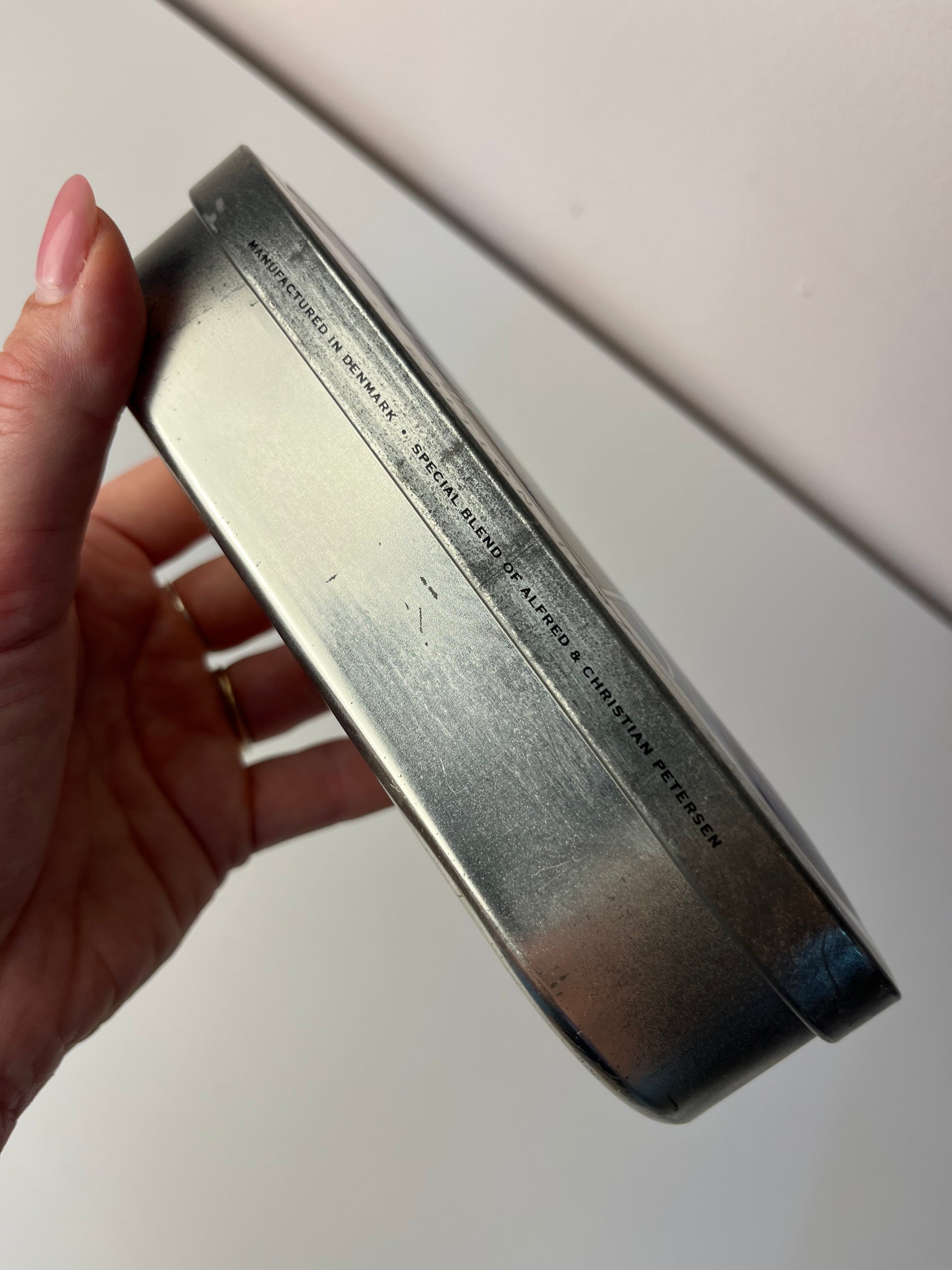 Tabak-Dose Edition 1997 schwarz blau Metall
