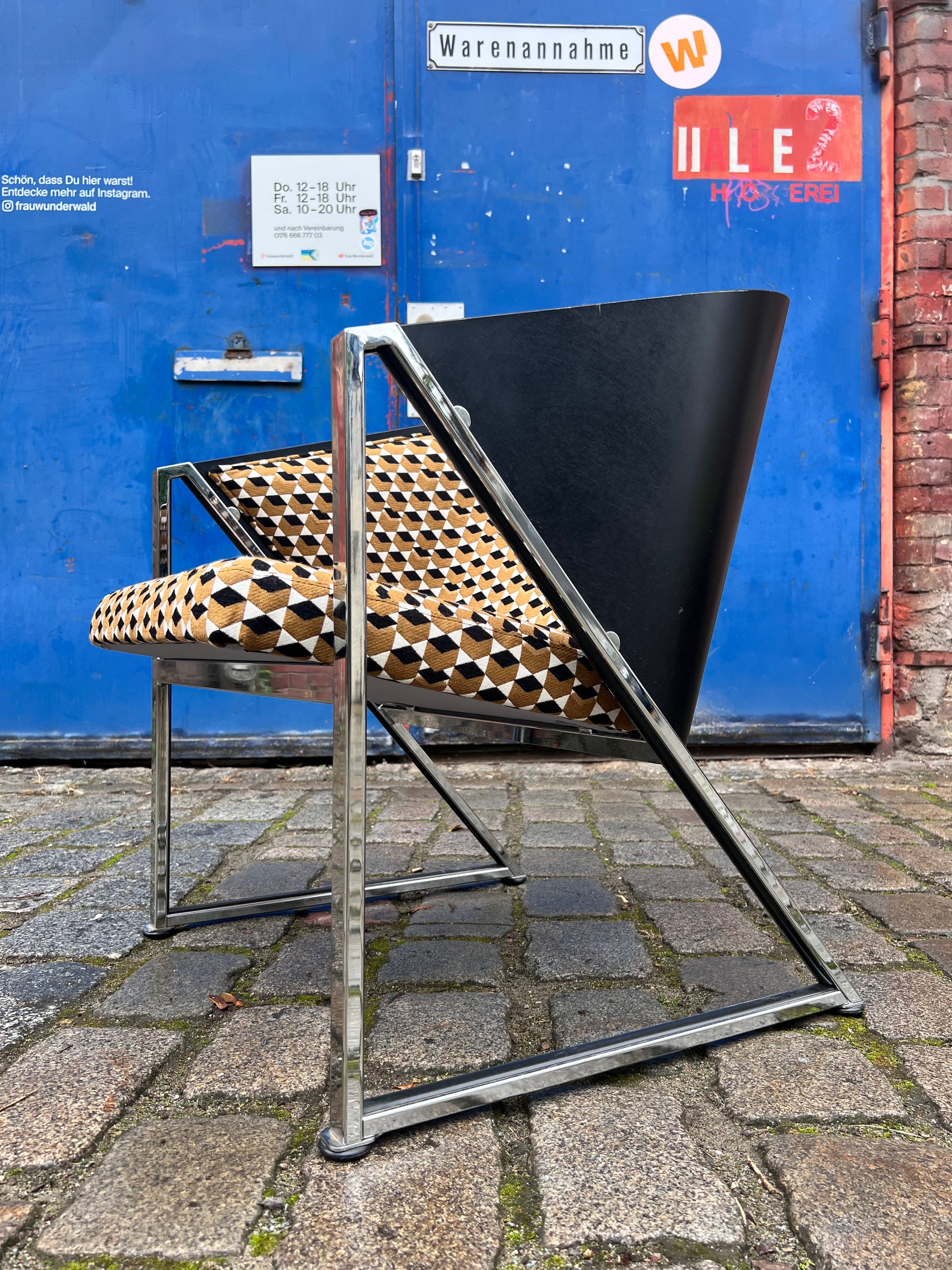 Sessel Mondi braun schwarz Chrom von Jouko Järvisalo für Inno Interior Oy - neu gepolstert