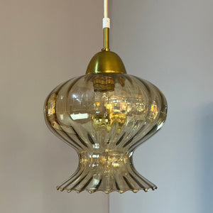 Hängelampe Glas mit Messing aus Dänemark