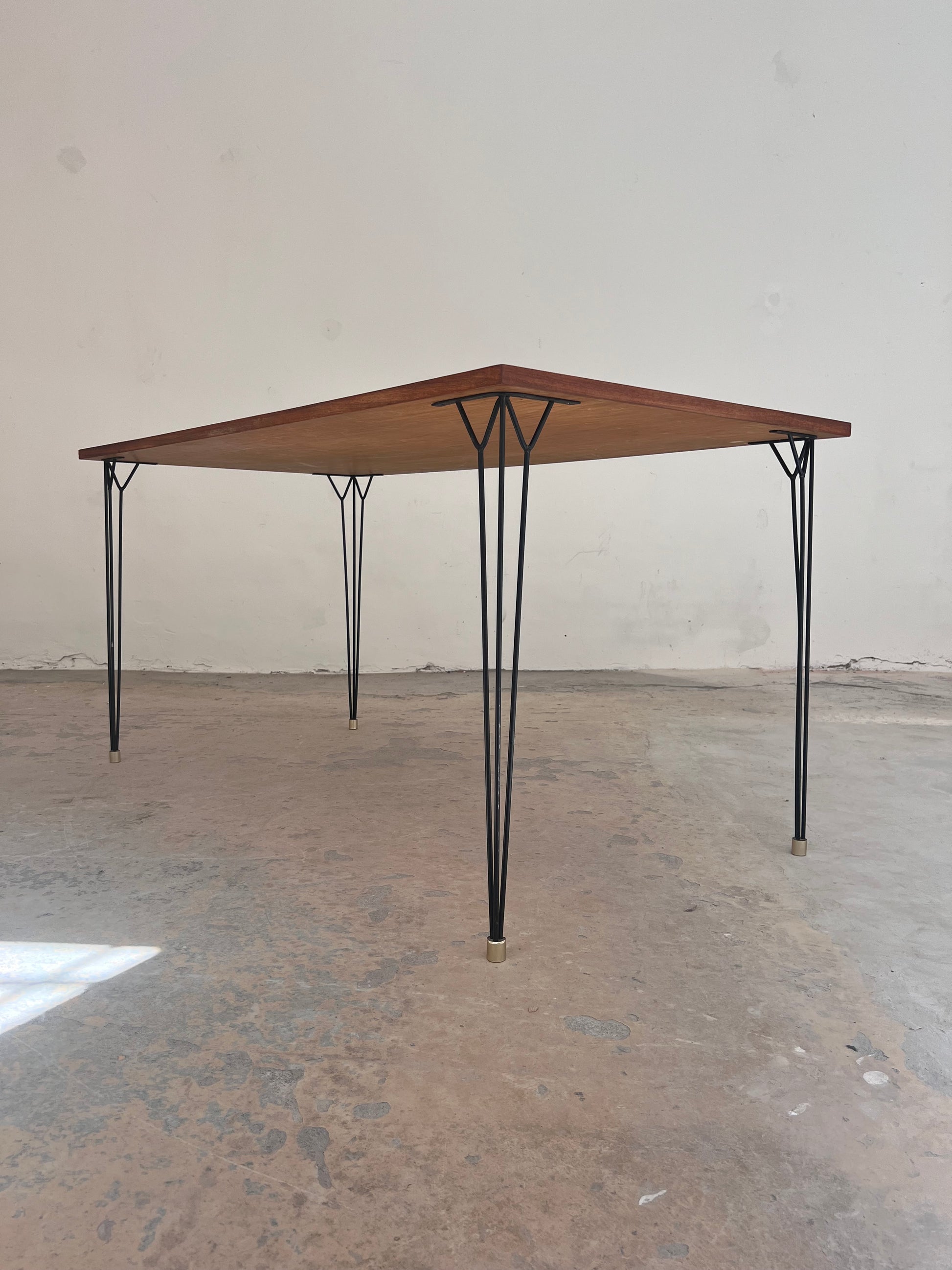 Esstisch Schreibtisch Teak mit original Hairpinlegs