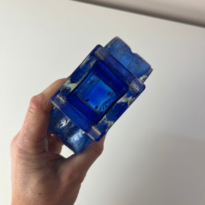 Vase blau mit Gravur von Ingrid Glas