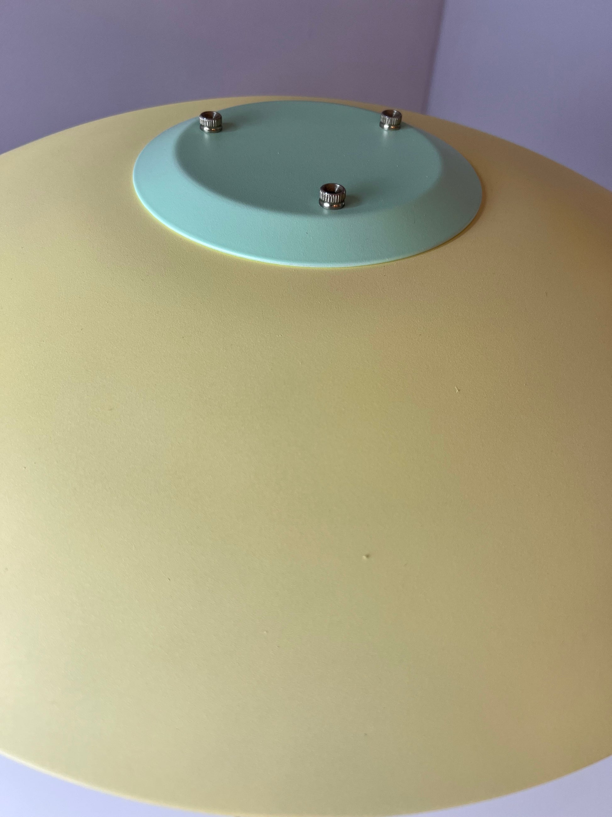 Tischlampe neu lackiert peach gelb