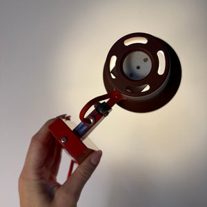Wandlampe rot neu lackiert von Luxo