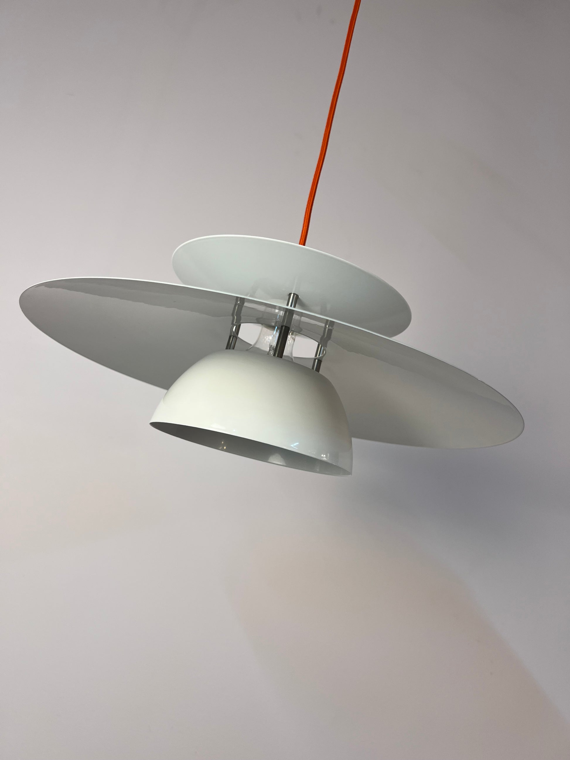 Lamellenlampe weiß aus Dänemark