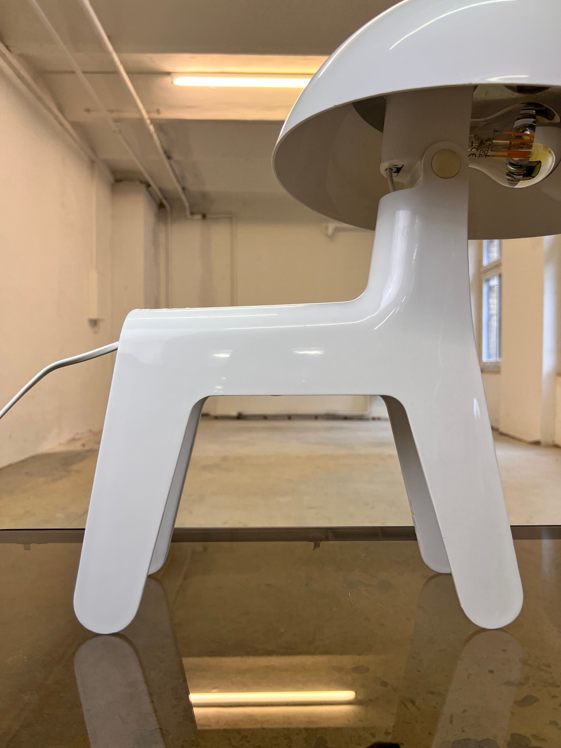 „Doglamp“ Propaganda D-dOG Lampe