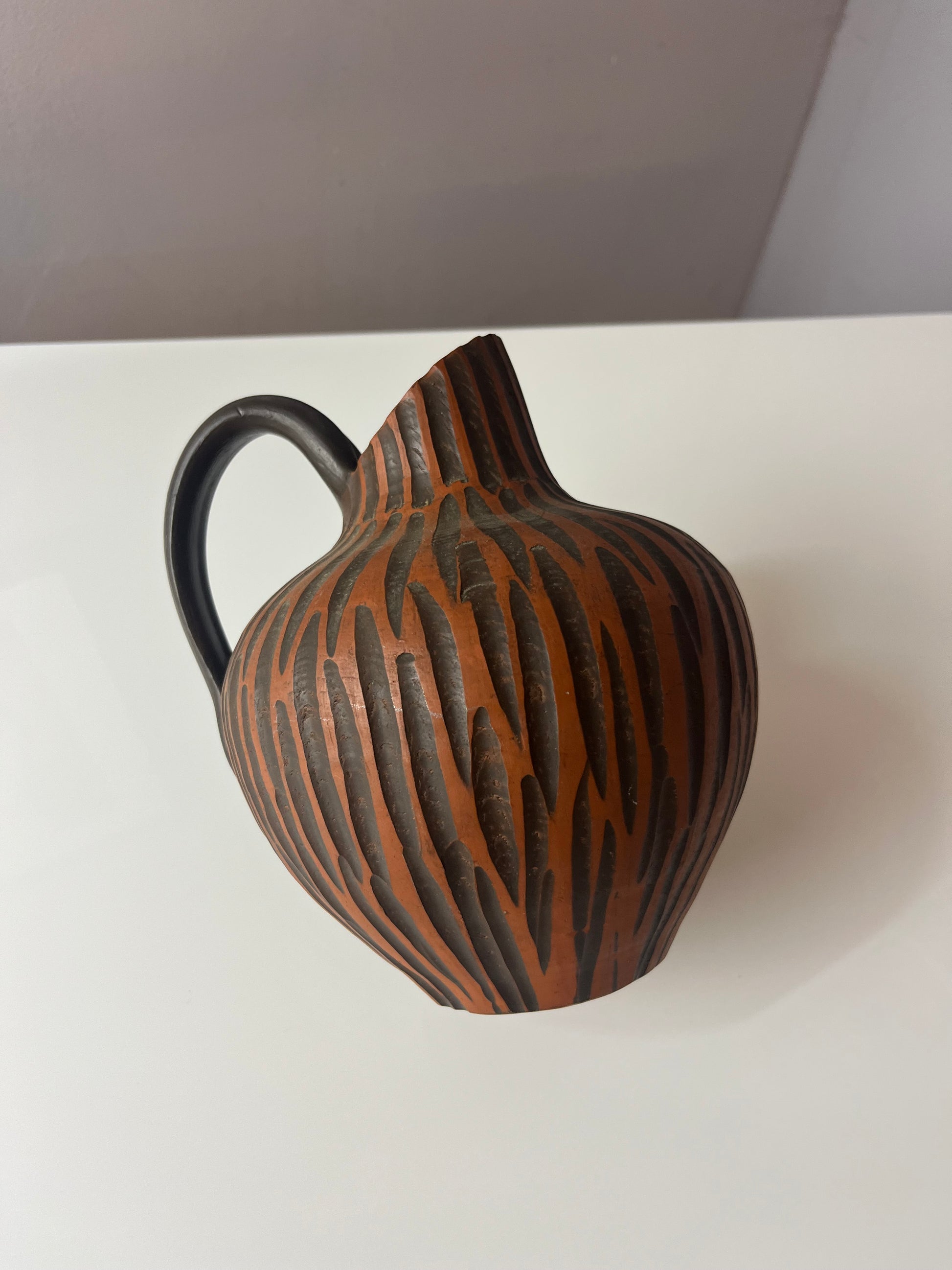 Vase Model Rhodos in Ritzdekor Handarbeit von Eiwa Keramik