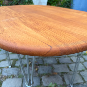 Esstisch Teak mit Hairpinlegs aus Dänemark