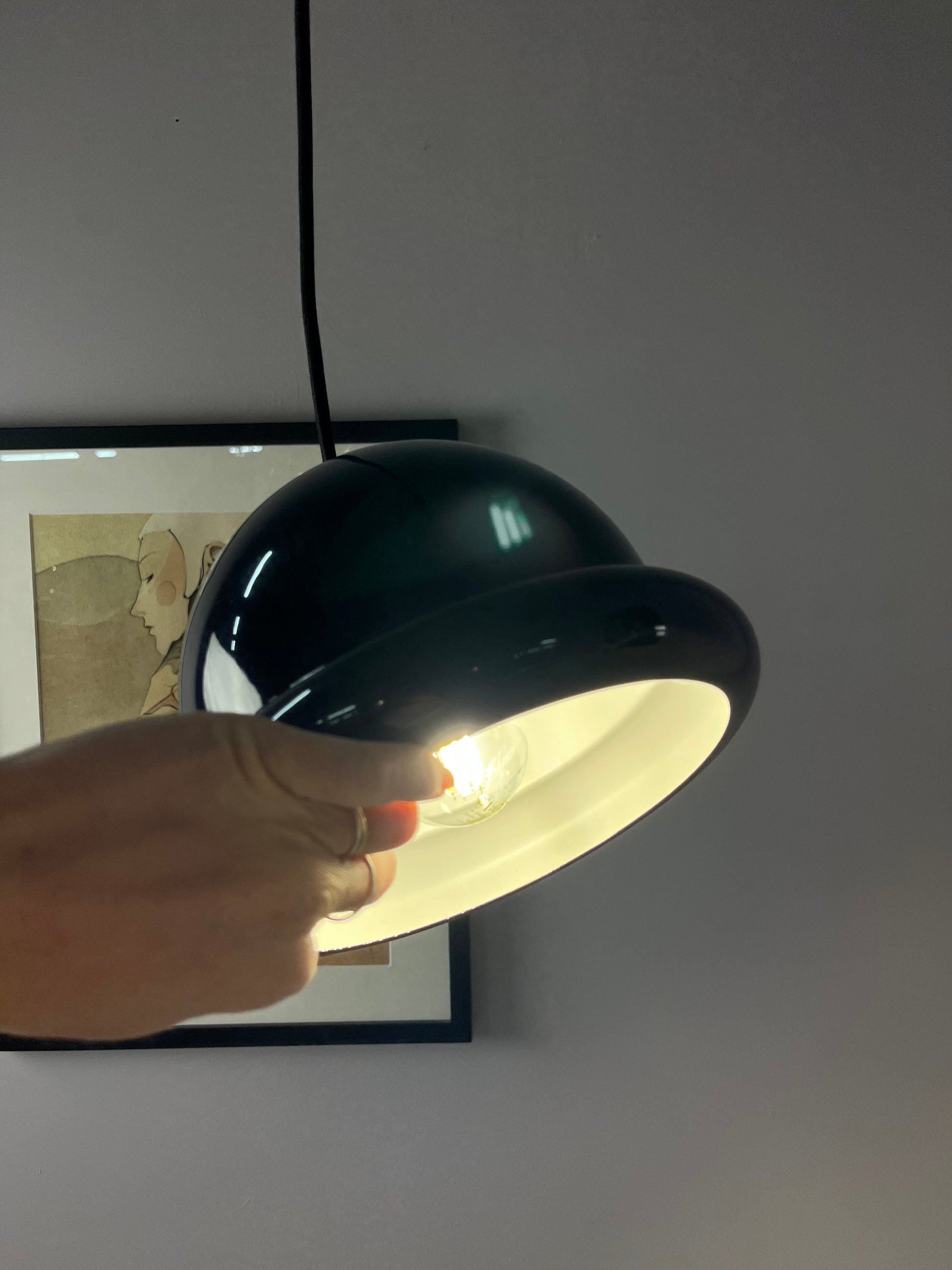 Hängelampe Bowlerhat schwarz