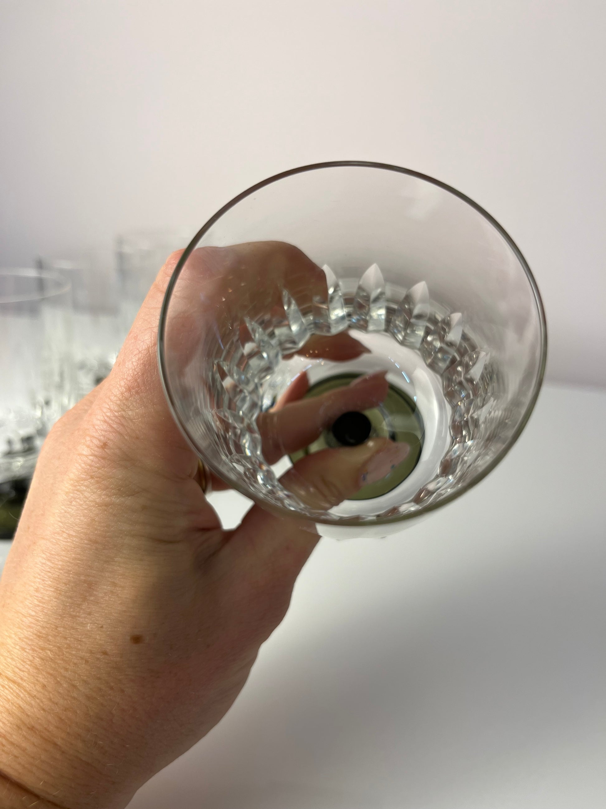 Set: 6x Weinglas mit grauem Sockel