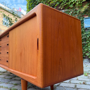 Sideboard Teak von H.P. Hansen