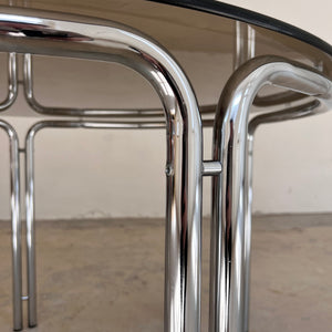 Runder Esstisch Chrom & getöntes Glas