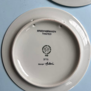 Set: 2x Sammelteller / Wandteller blau von Ib Antoni für Bing & Grøndahl