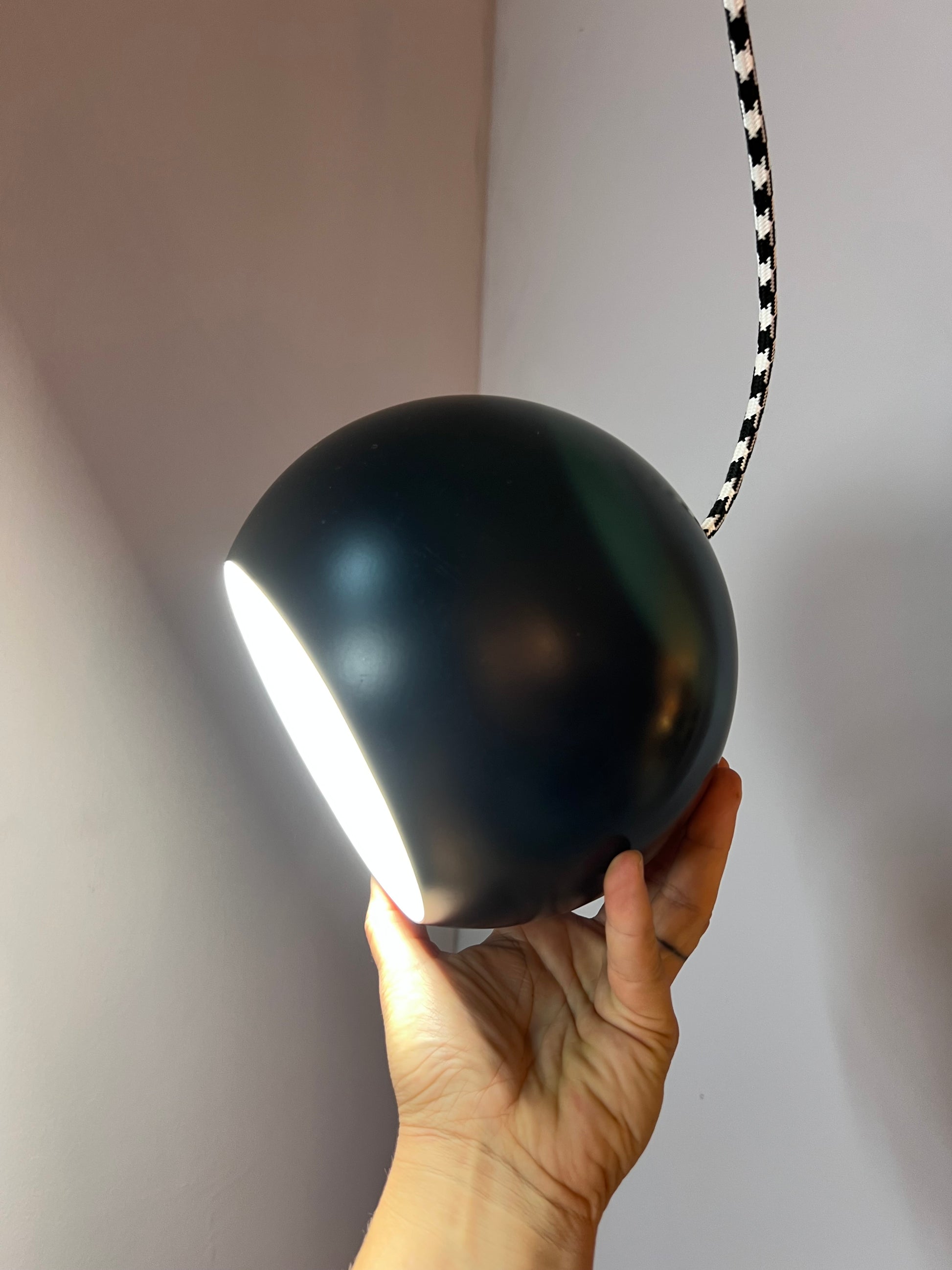 Kugellampe schwarz Dänemark