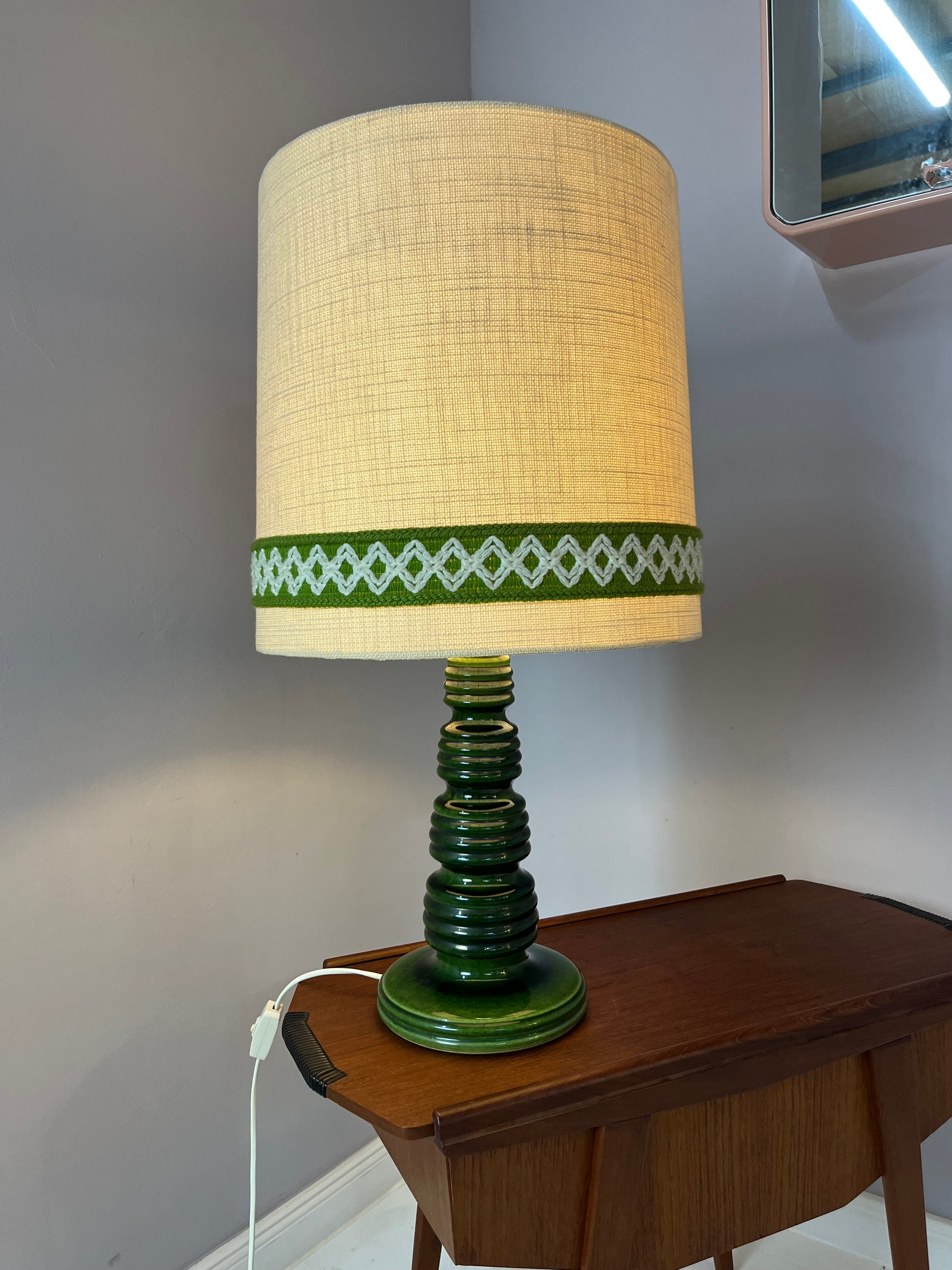 Tischlampe grün Keramik aus Westdeutschland