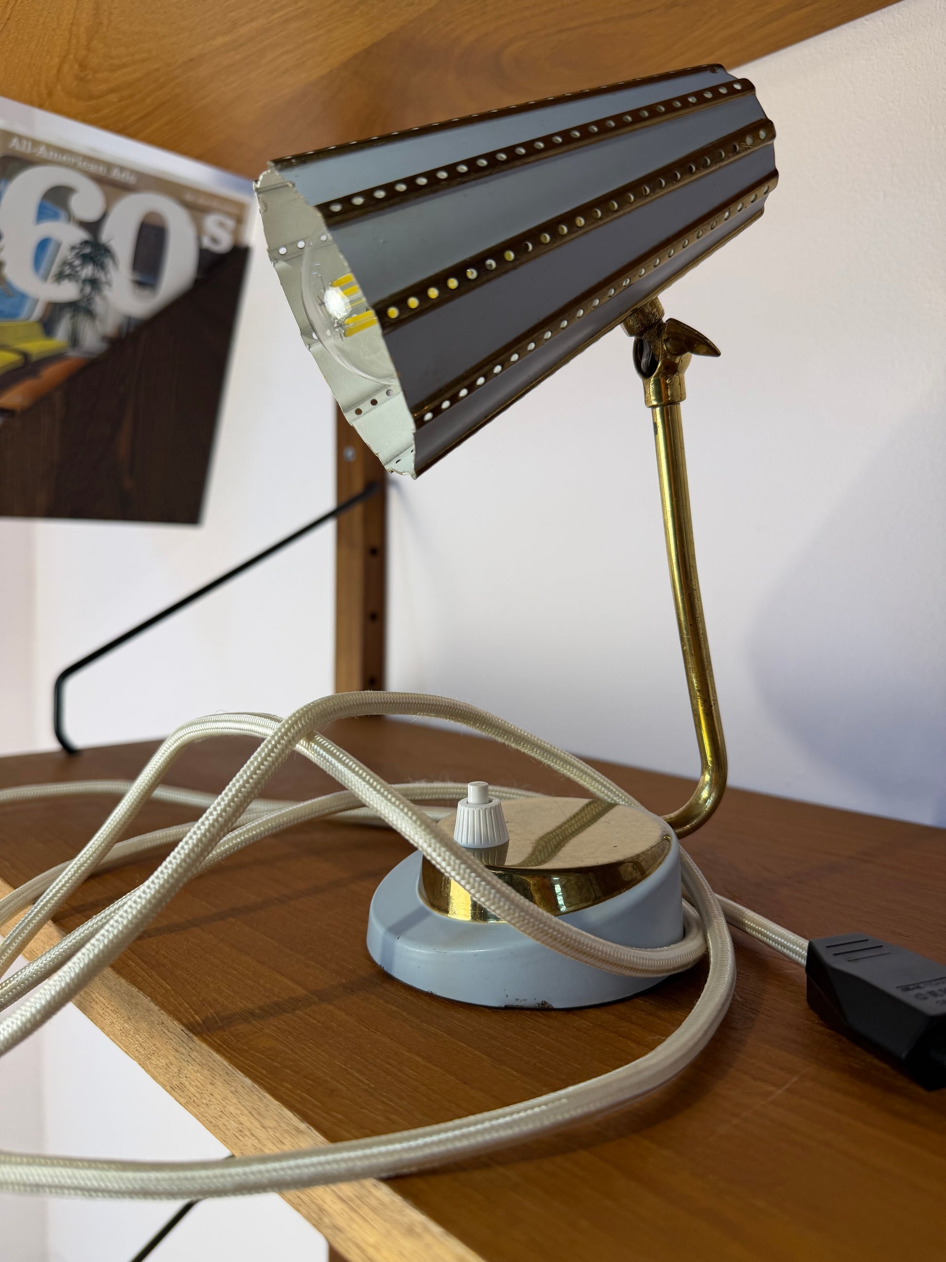 Tischlampe creme Messing von Robert Pfäffle