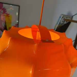 Hängelampe orange mit orangem Kabel von Ilka Plast