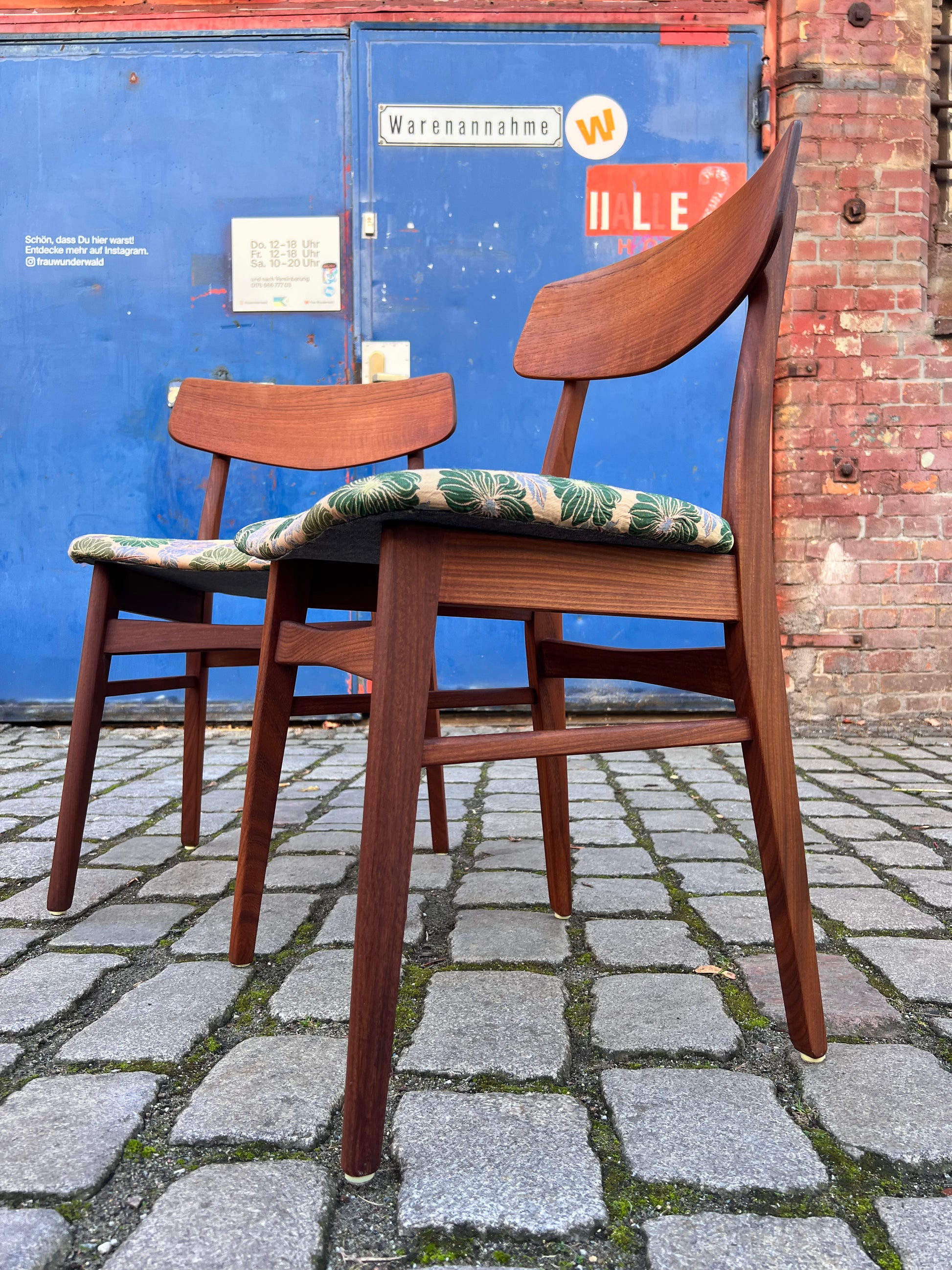 Set: 2x Esszimmerstuhl floral Teak von Farstrup