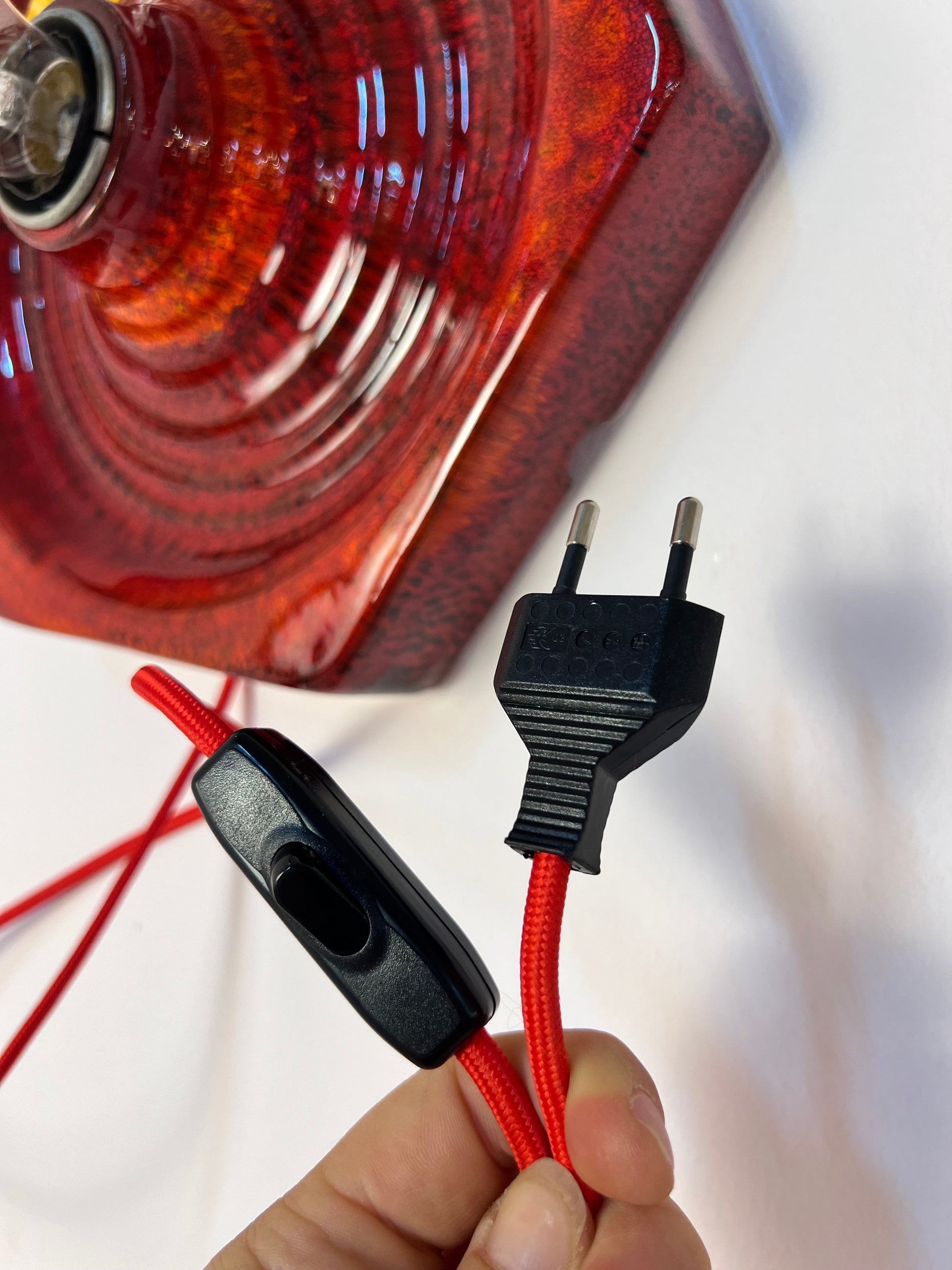 Wandlampe rot Keramik von Hustadt Leuchten