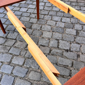 Runder ausziehbarer Esstisch Teak von Henry Rosengren Hansen