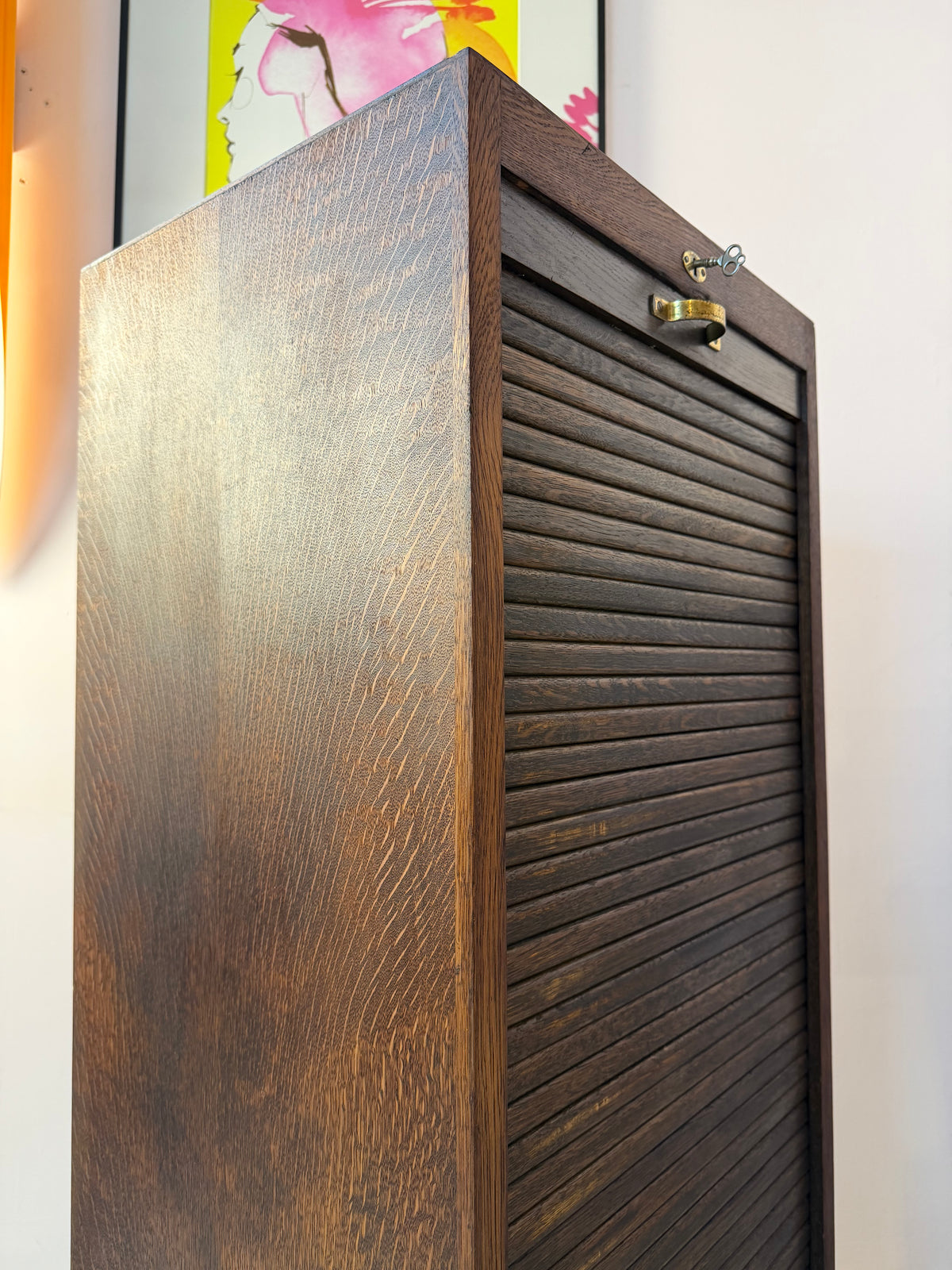 Rollladenschrank mit Messinggriff & Schloss von Soennecken