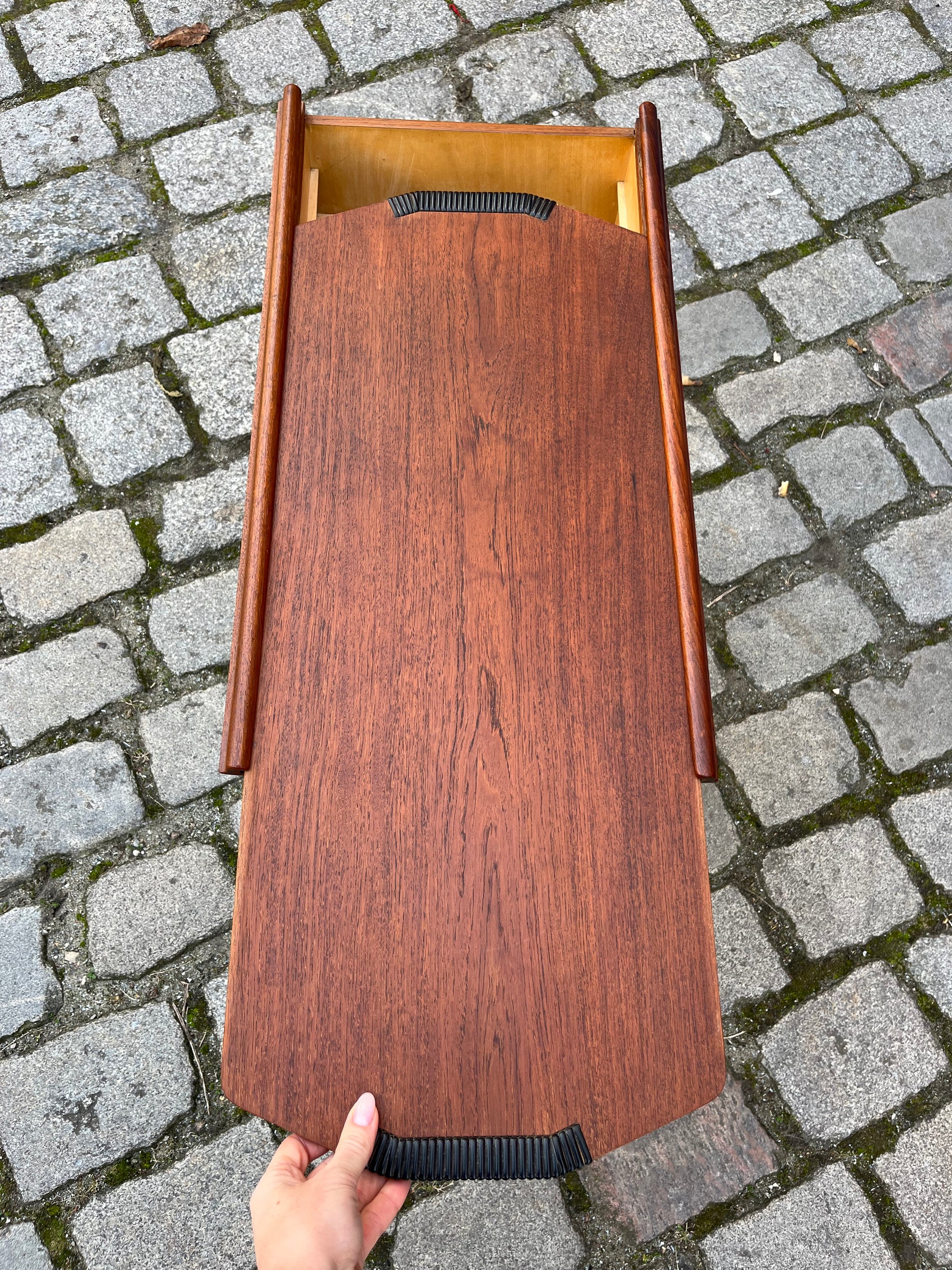 Beistelltisch / Nähkasten Teak aus Dänemark