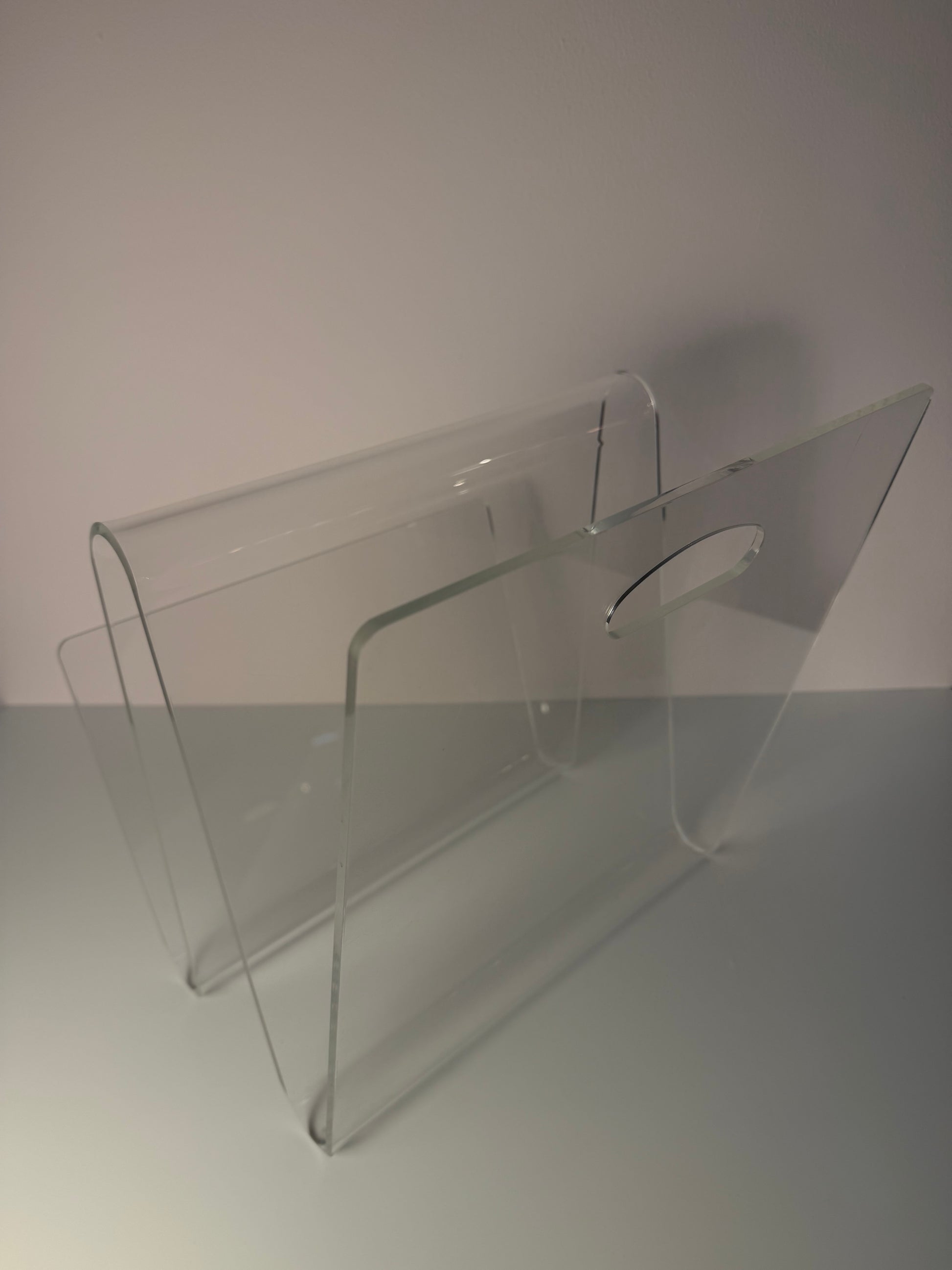 Zeitschriftenständer transparentes Plexiglas