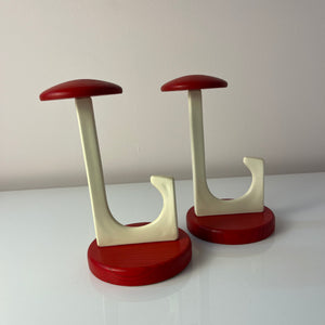 Set: 2x Wandhaken weiß rot