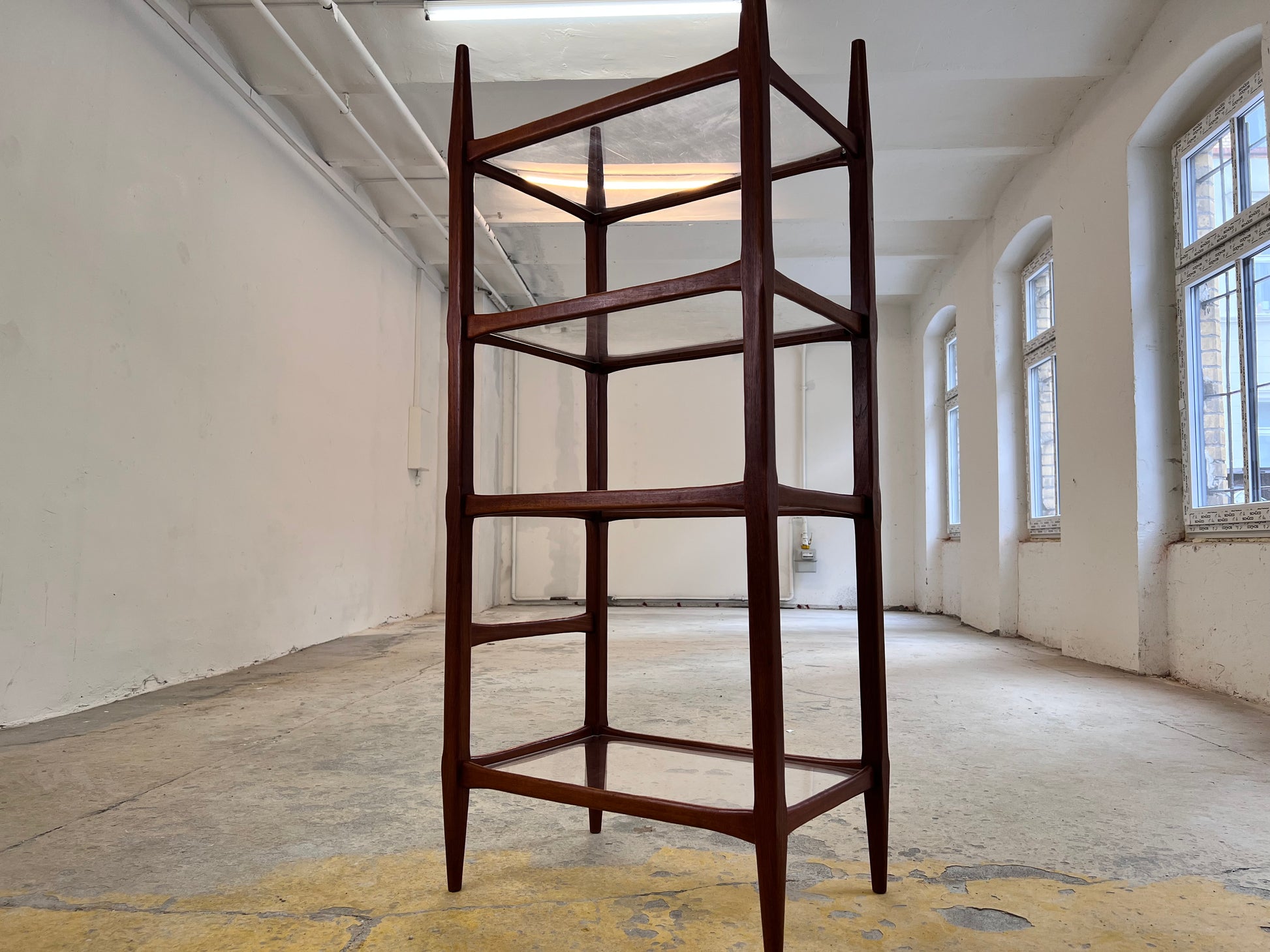 Regal Teak mit Acrylglasplatten aus Däenmark