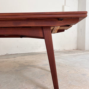 Höhenverstellbarer Couchtisch Teak mit Auszügen aus Dänemark