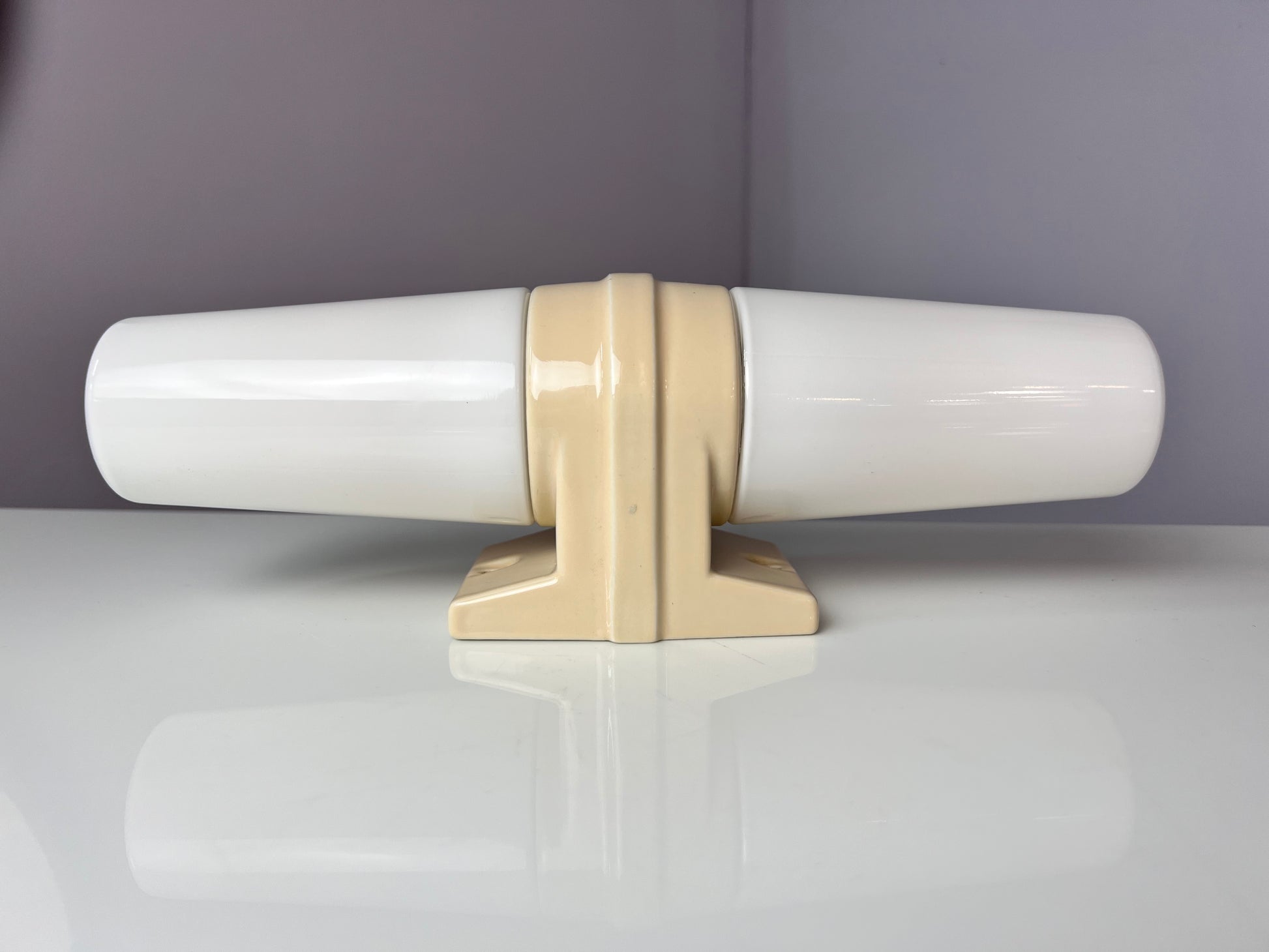 Wandlampe cremebeige von Sigvard Bernadotte für Ifö